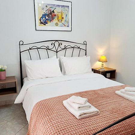Bright Apartment In Nea Palatia • Oropos ภายนอก รูปภาพ