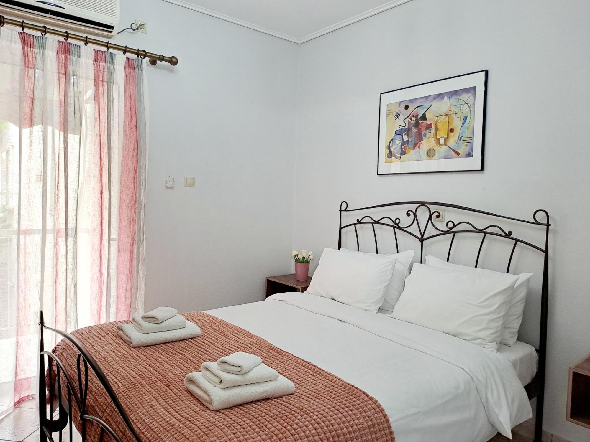 Bright Apartment In Nea Palatia • Oropos ภายนอก รูปภาพ